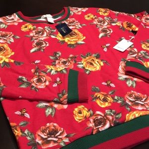NWT Forever 21 athletic long sleeve top red green roses size S